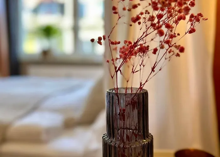 Feelslikehome - Urbane Altbauwohnung Mit Dachterasse& Parkplatz Lejlighed *